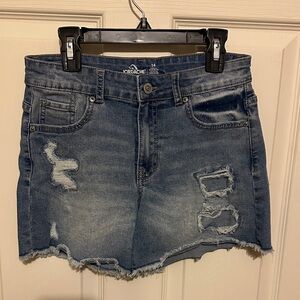 Jordache Women's Blue Denim Distressed shorts